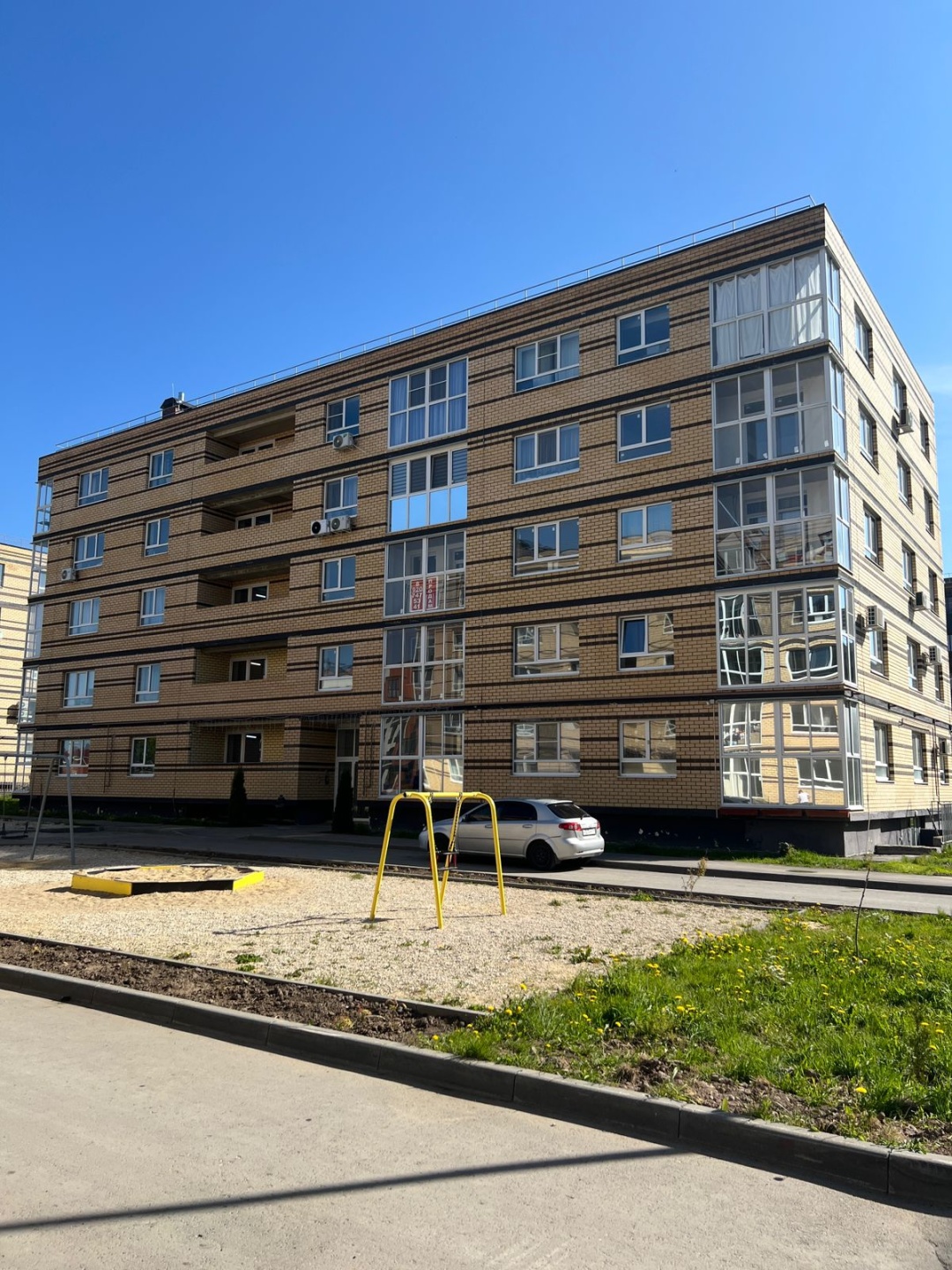 КВАРТИРА

Просторная, однокомнатная квартира, в отделки White Box

Квартира, в которой вы воплотите все свои идеи для ремонта, существенно сократив бюджет за счёт уже существующей отделке отделки.

Всё пространство с утра заполняется солнечным светом.

ДОМ И ИНФРАСТРУКТУРА

Дом комфорт класса, удобн